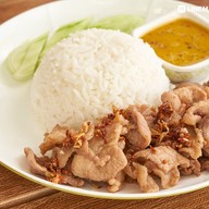 เมนูของร้าน ครัวแม่ธารทิพย์  อ่างทอง