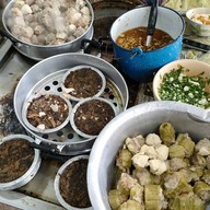 เมนูของร้าน ก๋วยเตี๋ยวแคะ(ก๋วยเตี๋ยวหัวล้าน)แยกซีกิมหยง