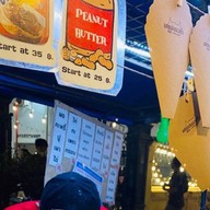 เครปแมวดำ