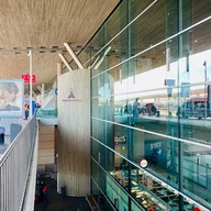 บรรยากาศ Paris Charles De Gaulle Airport