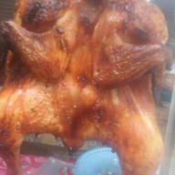 ร้านกับข้าวพี่ปีปังล้อ