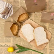 ปังต้าวก้อน  ขนมปังปิ้ง - ปังเย็นแก้วใหญ่ ช้างม่อย