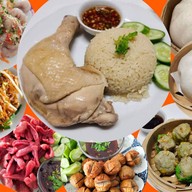 ข้าวมันไก่ยกน่อง+ เตี๋ยวไก่มะระ