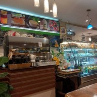 กาแฟราชดำเนิน/คุโมะชา