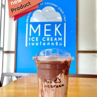 เมนูของร้าน เมฆไอศครีม ชลบุรี