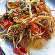 ส้มตำแจ่มใส 2 สาขาต้นตำรับ