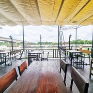 ครัวรุ่งแจ้ง @ เจ้าพระยา บ้านรุน