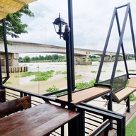 ครัวรุ่งแจ้ง @ เจ้าพระยา บ้านรุน