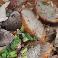 ร้านป้าแดงแกงใต้ -