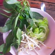 ร้านพี่ลีโอ & น้องลียา