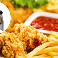 อาหารตามสั่ง เฟรนฟราย ไก่เขย่า   ครอฟเฟิล บ้านแม่