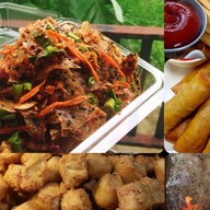 ไส้กรอกอีสาน พาเจริญ (สุโขทัย) นครชุม