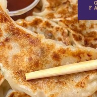 Gyoza Factory ซ.มีสทีน - ตลาดกำไรเงิน