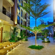 CITY GARDEN PRATUMNAK