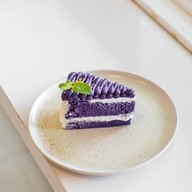 La Lucia (ลาลูเซีย) -