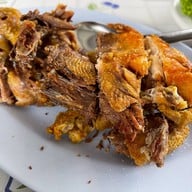 ครัวริมคลอง อ่างเก็บน้ำ บางพระ ชลบุรี