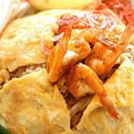 ผัดไทยหอยทอดข้าวราดแกง ช้างเผือก