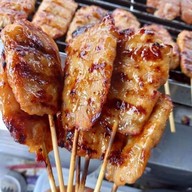 คิดไม่ออกบอกกระเพรา ตลาดบุญคุ้ม