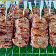 คิดไม่ออกบอกกระเพรา ตลาดบุญคุ้ม