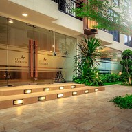 CITY GARDEN PRATUMNAK