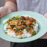 ตามสั่งร้านเจ๊หน้าเอสทีทางออกท่ารถ