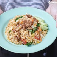 ตามสั่งร้านเจ๊หน้าเอสทีทางออกท่ารถ