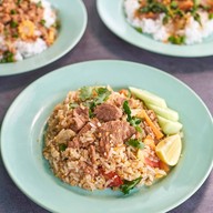 ตามสั่งร้านเจ๊หน้าเอสทีทางออกท่ารถ