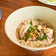 เมนูของร้าน เตี๋ยว ม๊ะฮ์ มัน ไก่