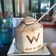 โรงแรมดับเบิ้ลยูรีทรีทเกาะสมุย