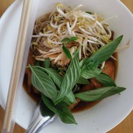 สามย่านก๋วยเตี๋ยวไก่ตุ๋นมะระ สาขา ลาดพร้าว