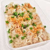 เมนูของร้าน ก๋วยเตี๋ยวหมูบ้านบึงโอเคชุนชัย บ้านบึง
