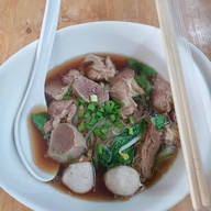 ร้านเตี๋ยวบ้านเรา ดอนหอยหลอด