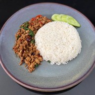 ก๊ง beer&eatery