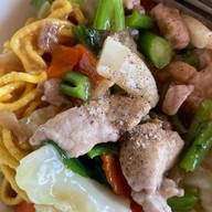 ร้านเตี๋ยวบ้านเรา ดอนหอยหลอด