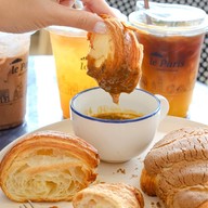 Le Paris Croissant & Bakery ครัวซอง และ เบเกอรี่