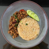 ก๊ง beer&eatery