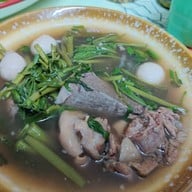 เมนูของร้าน เนื้อตุ๋นน้ำแดง 5 ดาว (สูตรน้ำจิ้มพริกไทยดำ) บางกอกใหญ่
