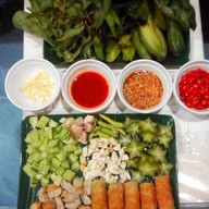 แดงแหนมเนืองข้างบิ๊กซีกาฬสินธุ์
