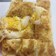 โรตีป้าหล้า & ผัดไทยริมน้ำ