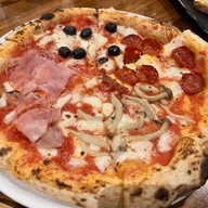 เมนูของร้าน La Casina Rossa Kathu Phuket Kathu