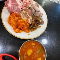 Darak Korean Restaurant ดารัก โคเรียนทาวน์