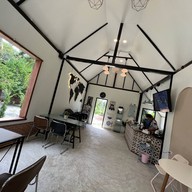 ปู่ตาคาเฟ่