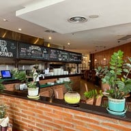 The Duke's เมญ่า