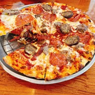 The Duke's เมญ่า