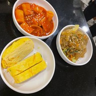 Darak Korean Restaurant ดารัก โคเรียนทาวน์