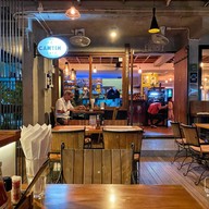 La Cantina Steak House & Pizzeria