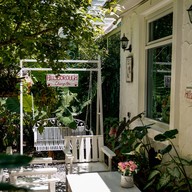 Hillsborough Cafe (Hillsborough The English Hotel Chiangmai)