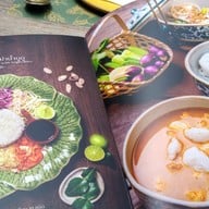 เมนู ขมิ้น Camin Cuisine & Cafe เกษตร-นวมินทร์