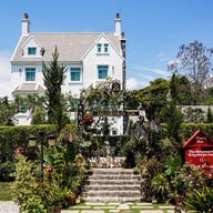 Hillsborough Cafe (Hillsborough The English Hotel Chiangmai)