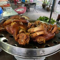 เมนูของร้าน ร้านข้าวมันไก่ ขาหมูสูตรเด็ดเคหะแหลมฉบัง